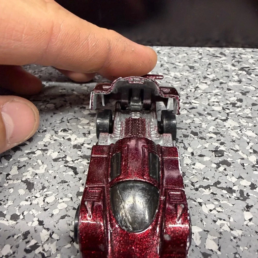 Hot Wheels World Race Infiltration Anthracite Burgundy Metallic Die-cast  2003